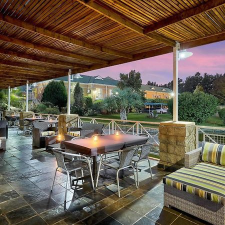 Protea Hotel By Marriott Klerksdorp Buitenkant foto