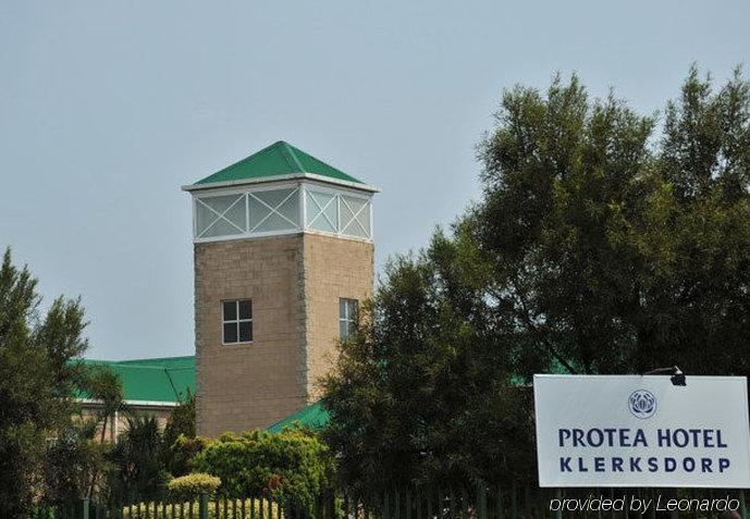 Protea Hotel By Marriott Klerksdorp Buitenkant foto